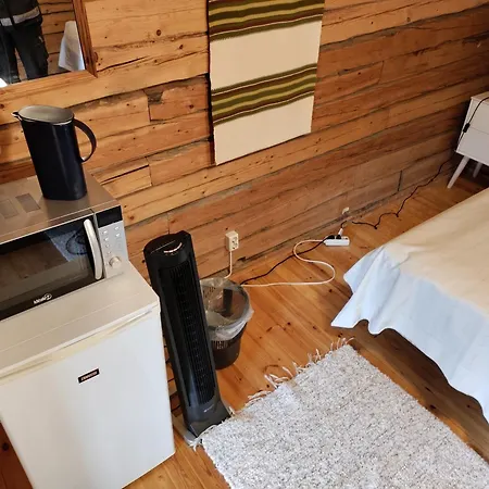 Maatilamatkailu Jaenisvaara Aittahuoneet Homestay szállás