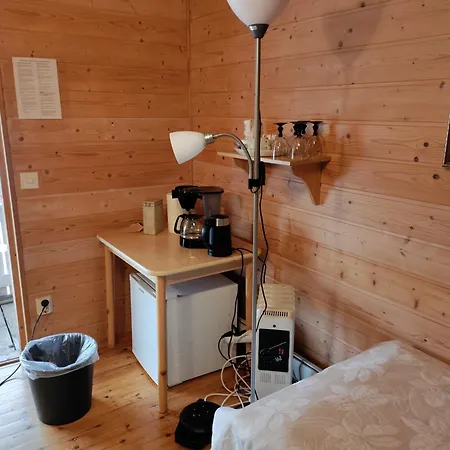 Maatilamatkailu Jaenisvaara Aittahuoneet Privat bolig Kolinkylä