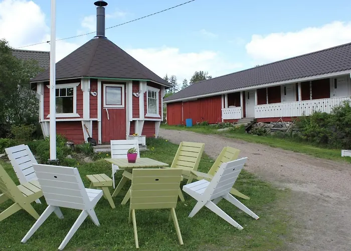 Maatilamatkailu Jaenisvaara Aittahuoneet *